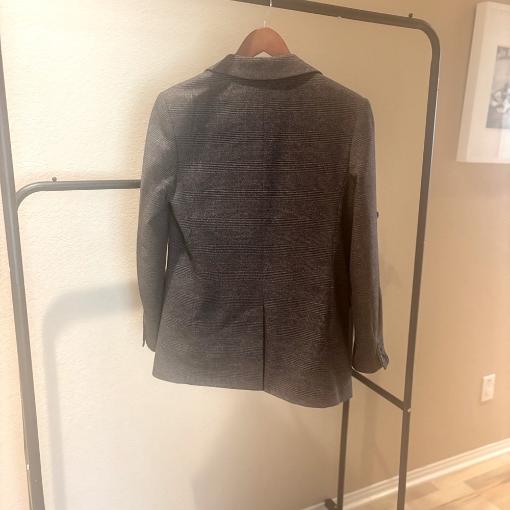 Banana Republic suit, worn once